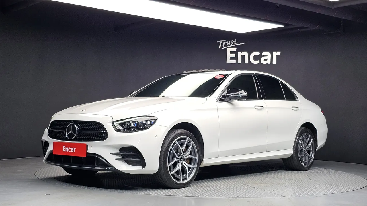 2022 Mercedes-Benz E-Class E220d 4MATIC AMG Line