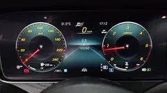 2022 Mercedes-Benz E-Class E220d 4MATIC AMG Line — фото 8