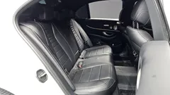 2022 Mercedes-Benz E-Class E220d 4MATIC AMG Line — фото 12