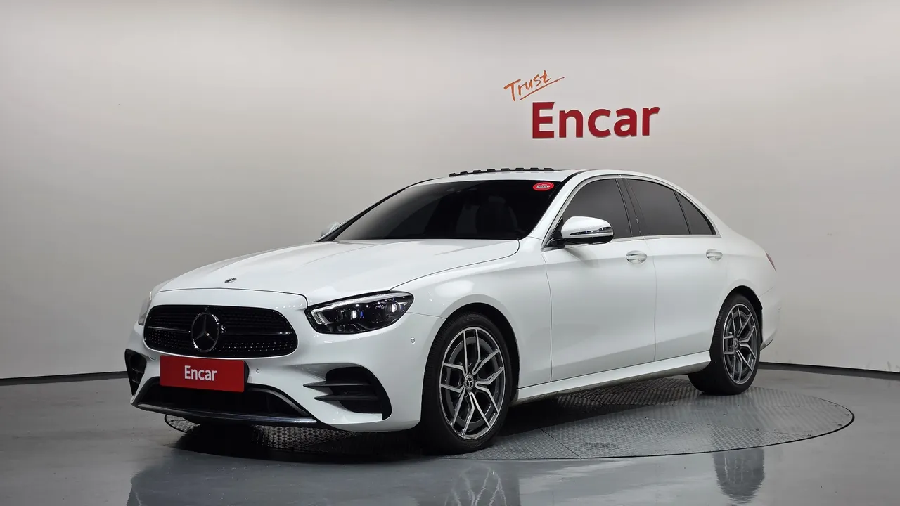 2022 Mercedes-Benz E-Class E220d 4MATIC AMG Line