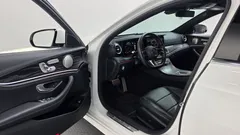 2022 Mercedes-Benz E-Class E220d 4MATIC AMG Line — фото 10