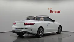 2023 Mercedes-Benz E-Class E450 4MATIC Cabriolet — фото 2