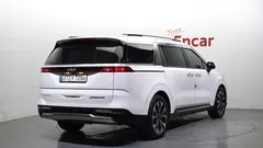 2023 Kia Carnival Diesel 7-Seater Outdoor — фото 2