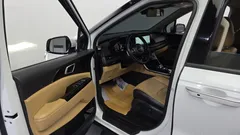 2023 Kia Carnival Diesel 7-Seater Outdoor — фото 10