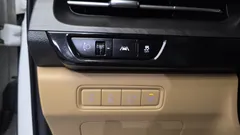 2023 Kia Carnival Diesel 7-Seater Outdoor — фото 12