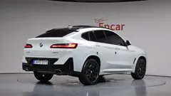 2022 BMW X4 xDrive20i M Sport — фото 2