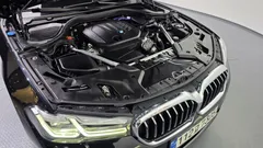 2023 BMW 5-Series 523d Luxury — фото 6