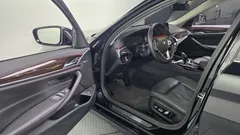 2023 BMW 5-Series 523d Luxury — фото 10