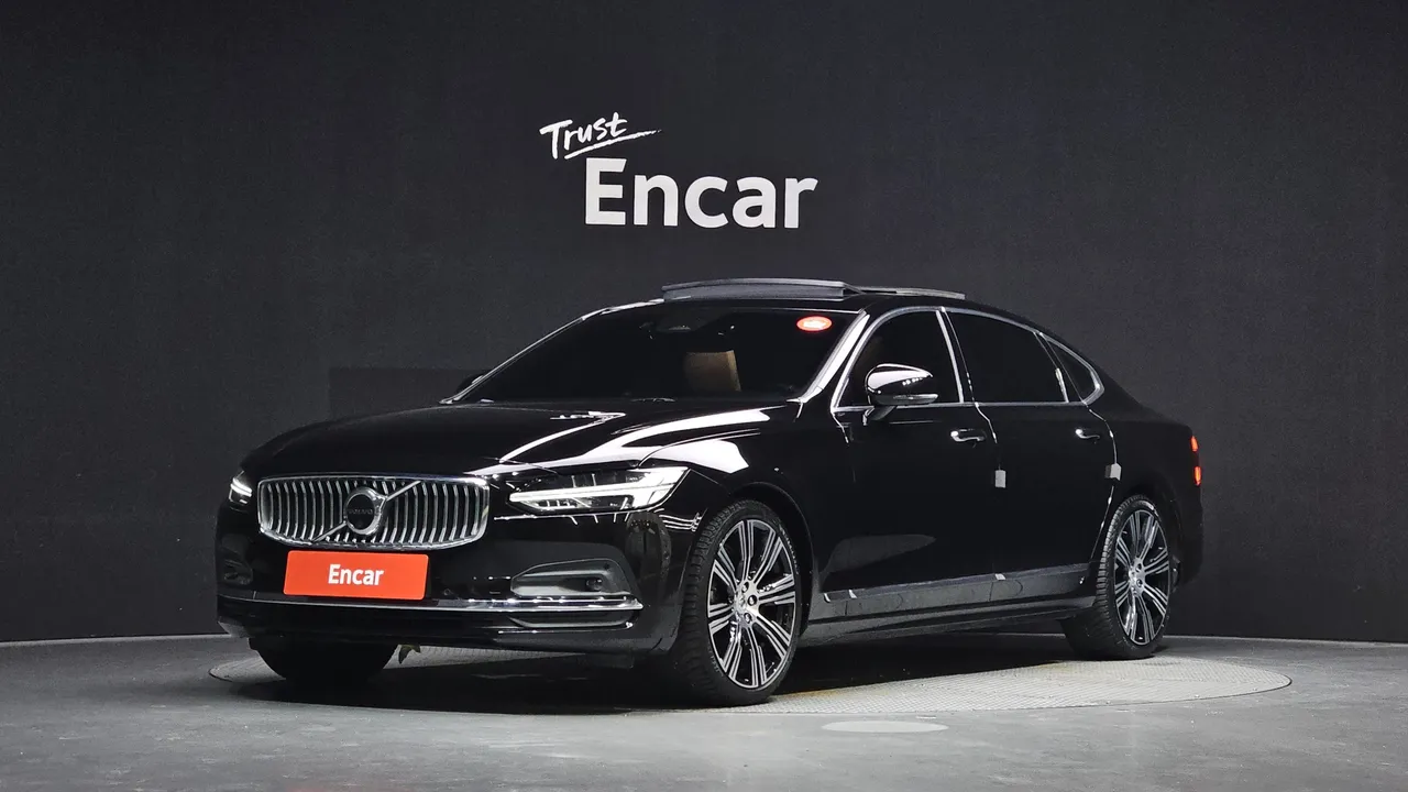 2023 Volvo S90 B6 AWD Ultimate Bright