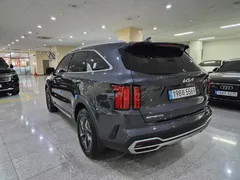 2023 Kia Sorento HEV 1.6 2WD — фото 3