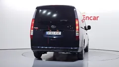 2024 Hyundai Staria L3.5 Cargo 5-Seater — фото 4