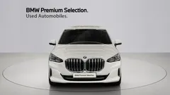 2023 BMW 2-Series 218d Luxury, белый — фото 3
