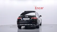 2023 Mercedes-Benz C-Class C200 Avantgarde — фото 4