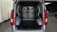 2023 Hyundai Staria Cargo 5-Seater — фото 20