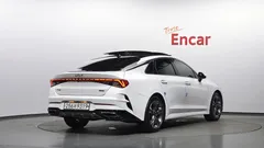 2022 Kia K5 Signature — фото 2