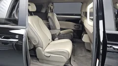 2022 Kia Carnival Diesel 9-Seater Prestige — фото 11