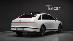 2023 Hyundai Grandeur Premium — фото 2