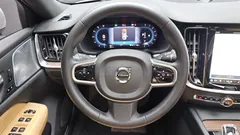 2023 Volvo V60 B5 Ultimate AWD — фото 12