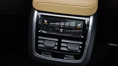 2023 Volvo V60 B5 Ultimate AWD — фото 18