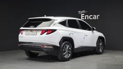 2023 Hyundai Tucson Premium 2WD — фото 2