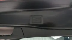 2023 Toyota RAV4 2.5 2WD Hybrid XLE, чёрный — фото 17