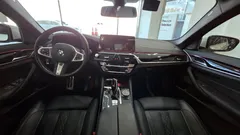 2023 BMW 5-Series 530i M Sport Package — фото 14