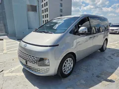 2023 Hyundai Staria Tourer 11-Seater — фото 1