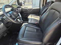 2023 Hyundai Staria Tourer 11-Seater — фото 10