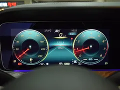 2023 Mercedes-Benz E-Class E350 4MATIC AMG Line — фото 8