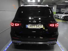 2023 Mercedes-Benz GLB-Class GLB250 4MATIC — фото 4
