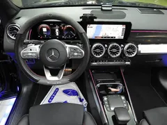 2023 Mercedes-Benz GLB-Class GLB250 4MATIC — фото 17