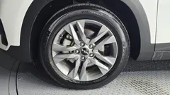2023 Kia Seltos Gasoline 1.6 Turbo 4WD — фото 5