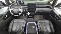 2022 Hyundai Staria Lounge 9-Seater — фото 7
