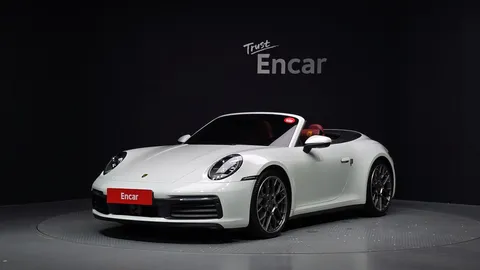 2021 Porsche 911 Carrera Cabriolet