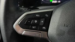 2023 Volkswagen Golf 2.0 TDI Prestige — фото 20