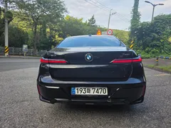 2024 BMW 7-Series 740i xDrive M Sport — фото 5