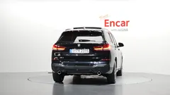 2022 BMW X1 xDrive 20i M Sport, чёрный — фото 4