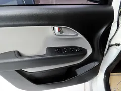 2022 Kia Ray Van — фото 18