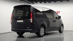 2022 Hyundai Staria Cargo 3-Seater — фото 2