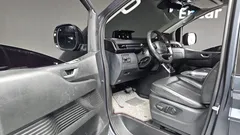 2023 Hyundai Staria Cargo 5-Seater — фото 10