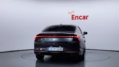 2023 Kia K8 Signature Special — фото 4