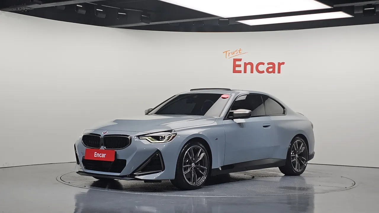 2022 BMW 2-Series M240i xDrive Coupe