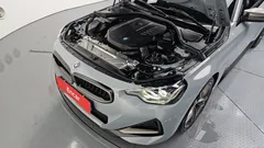 2022 BMW 2-Series M240i xDrive Coupe, серо-серебристый — фото 6