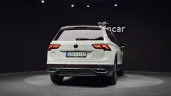 2023 Volkswagen Tiguan 2.0 TSI Prestige — фото 4