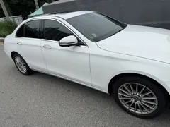 2023 Mercedes-Benz E-Class E220d 4MATIC Exclusive — фото 2