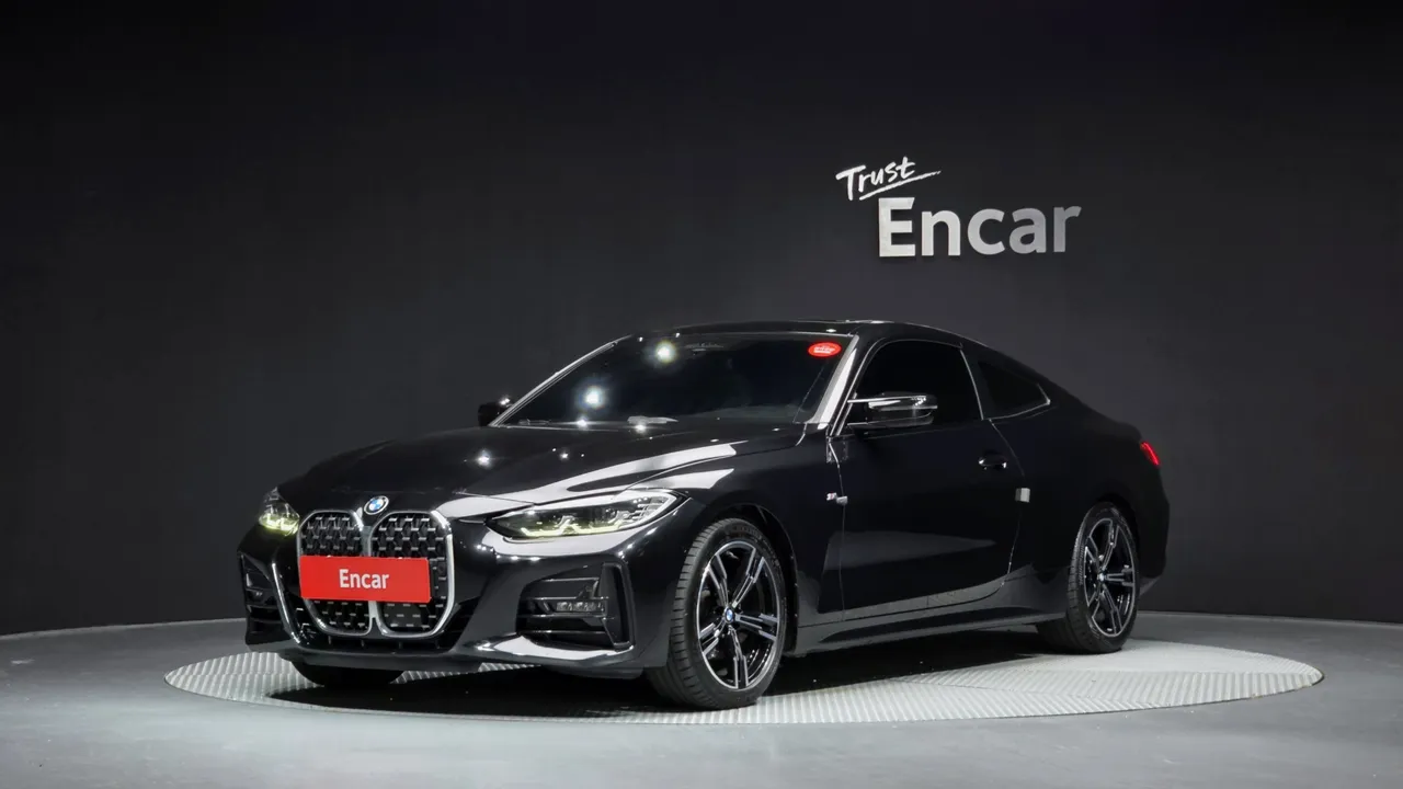2023 BMW 4-Series 420i M Sport Performance Coupe