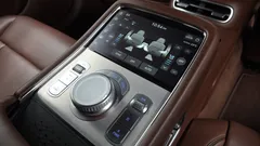 2022 Genesis G90 Gasoline 3.5 Turbo AWD — фото 18