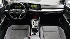 2023 Volkswagen Golf 2.0 TDI Prestige — фото 7