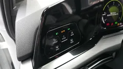 2023 Volkswagen Golf 2.0 TDI Prestige — фото 18