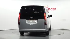 2022 Hyundai Staria Tourer 11-Seater — фото 4